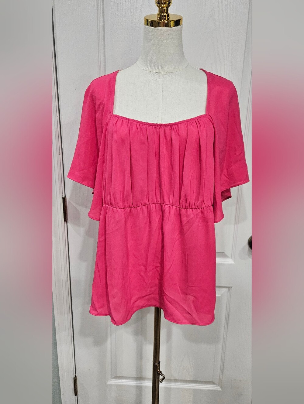 BOLD elements Bright Pink Flutter Sleeve Peasant Blouse